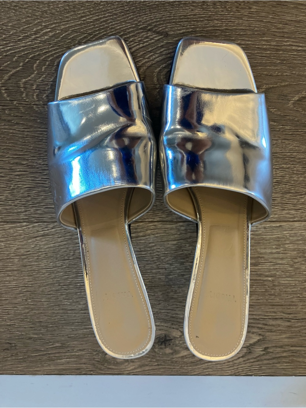 Theory Mule Sandal in Metallic Leather